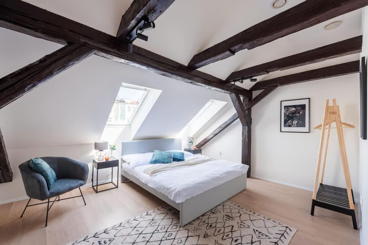 Appartamento Zesty Family Friendly Elevator Access Old Town